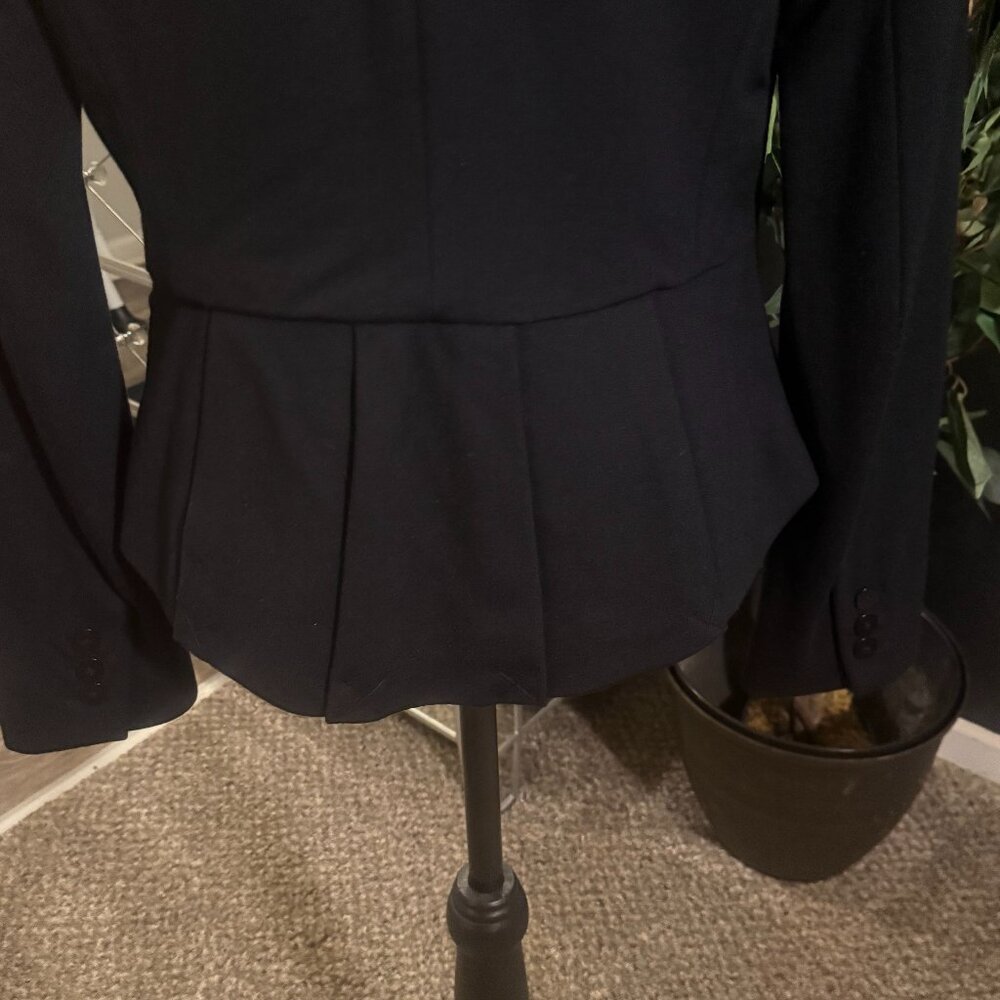 WILLI SMITH BLACK CROPPED TUXEDO BLAZER - Picture 7 of 8